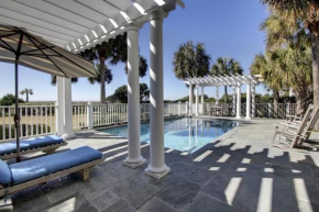 3902 Palm Blvd by AvantStay Beach Access Oceanfront Views w Pool